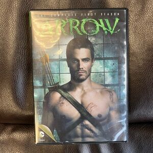 Arrow Season 1 DVD